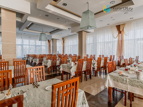  Санаторий &laquo;Крепость&raquo; г. Кисловодск. Столовая